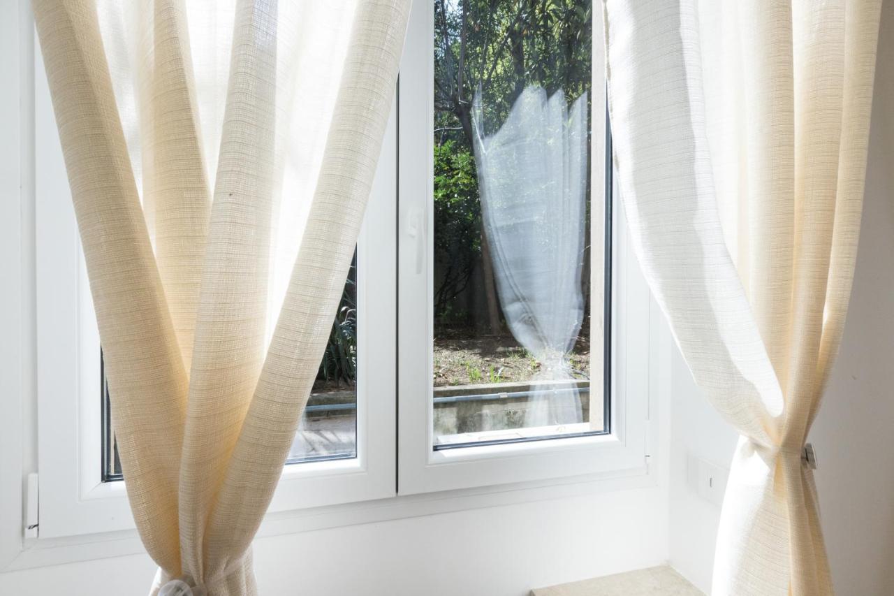 Magnoliaapartments - 18B Visconti Duomo Милано Екстериор снимка